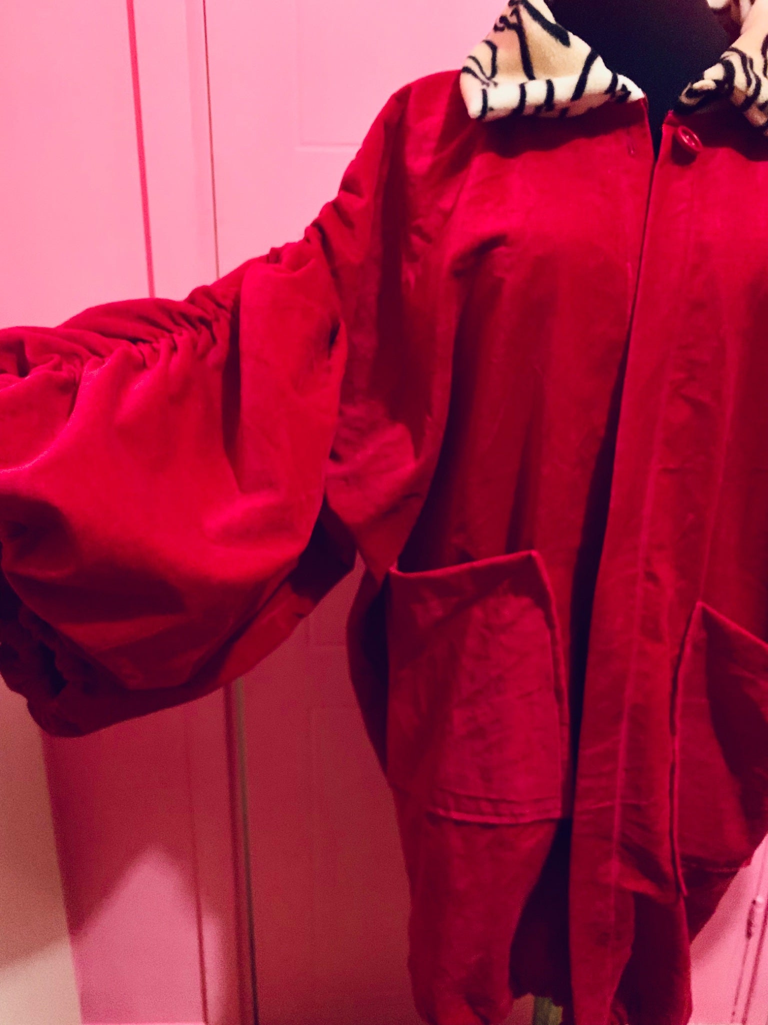 Red velvet bomber jacket  - 3