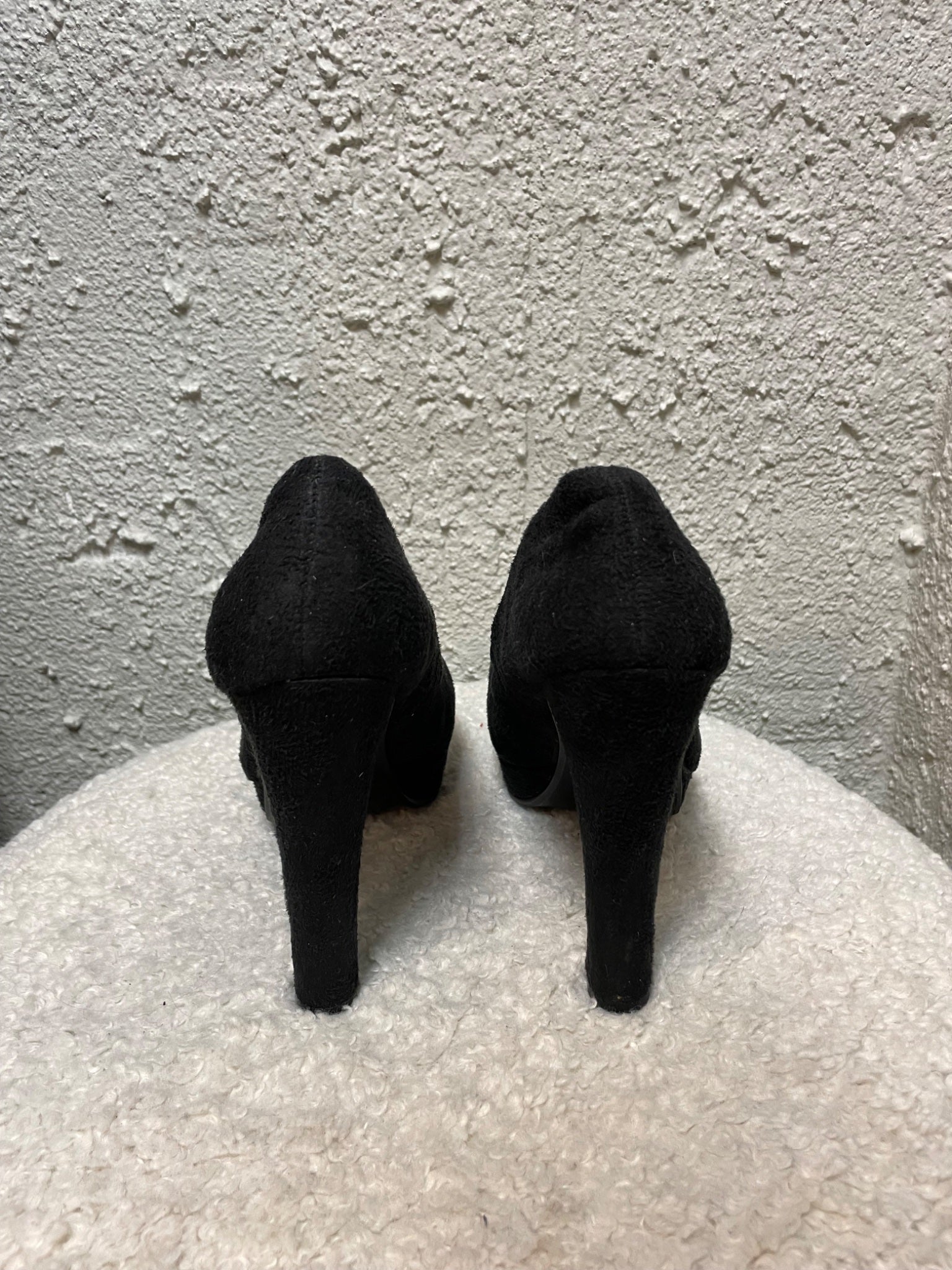 Högklackade pumps Stl 38