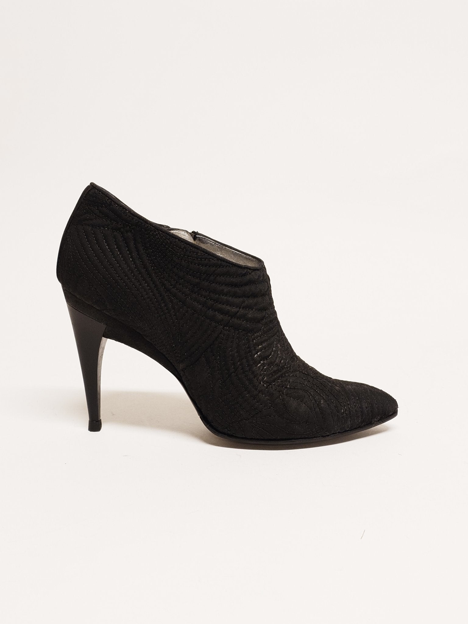靴 NAOTO CECILIA / Matt Black 37 DPTO — Deep Black Leather Naoto Shoe