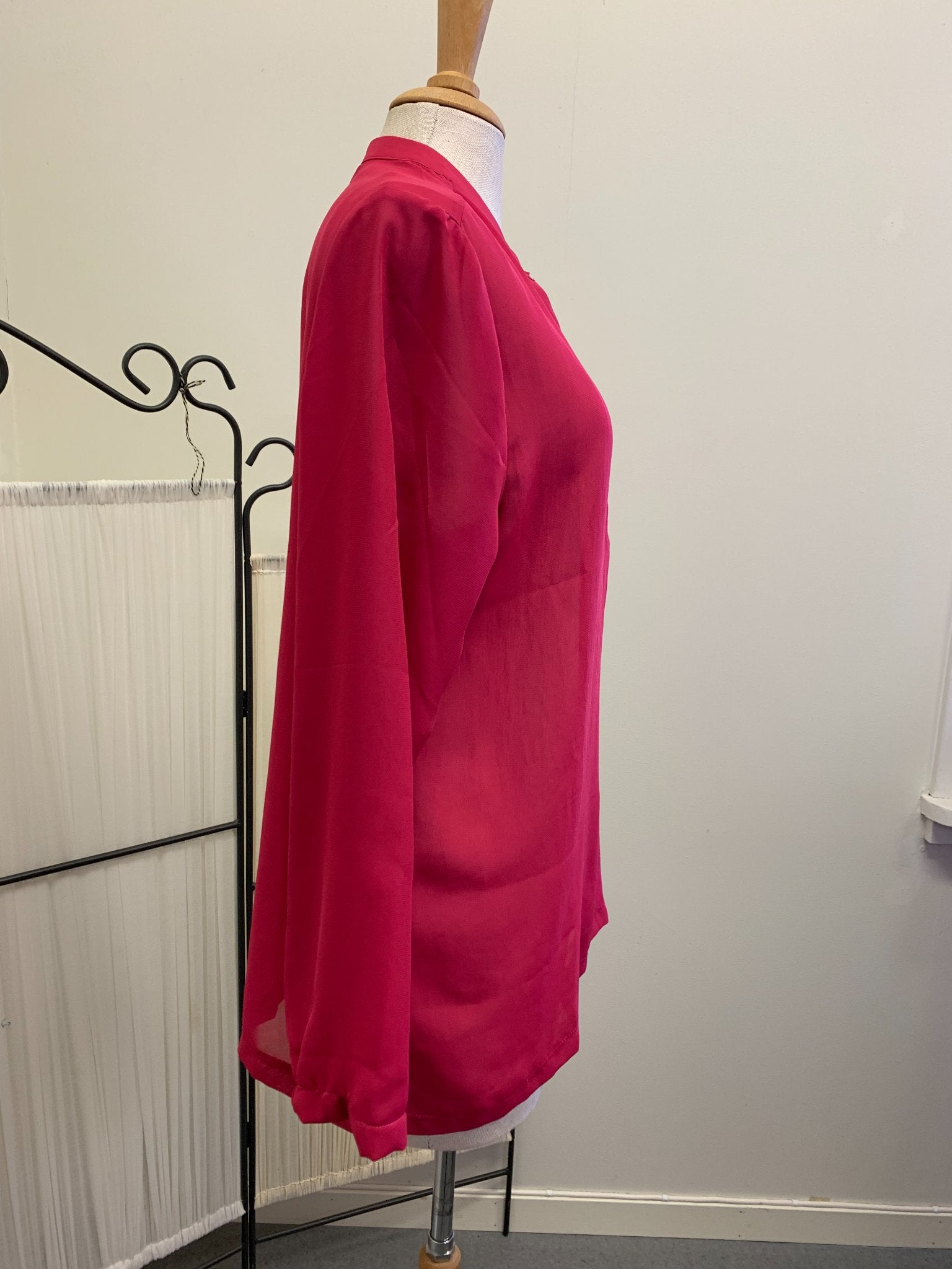 Skir Skjorta från Esmara, Cerise i storlek 42 (liten) - 2