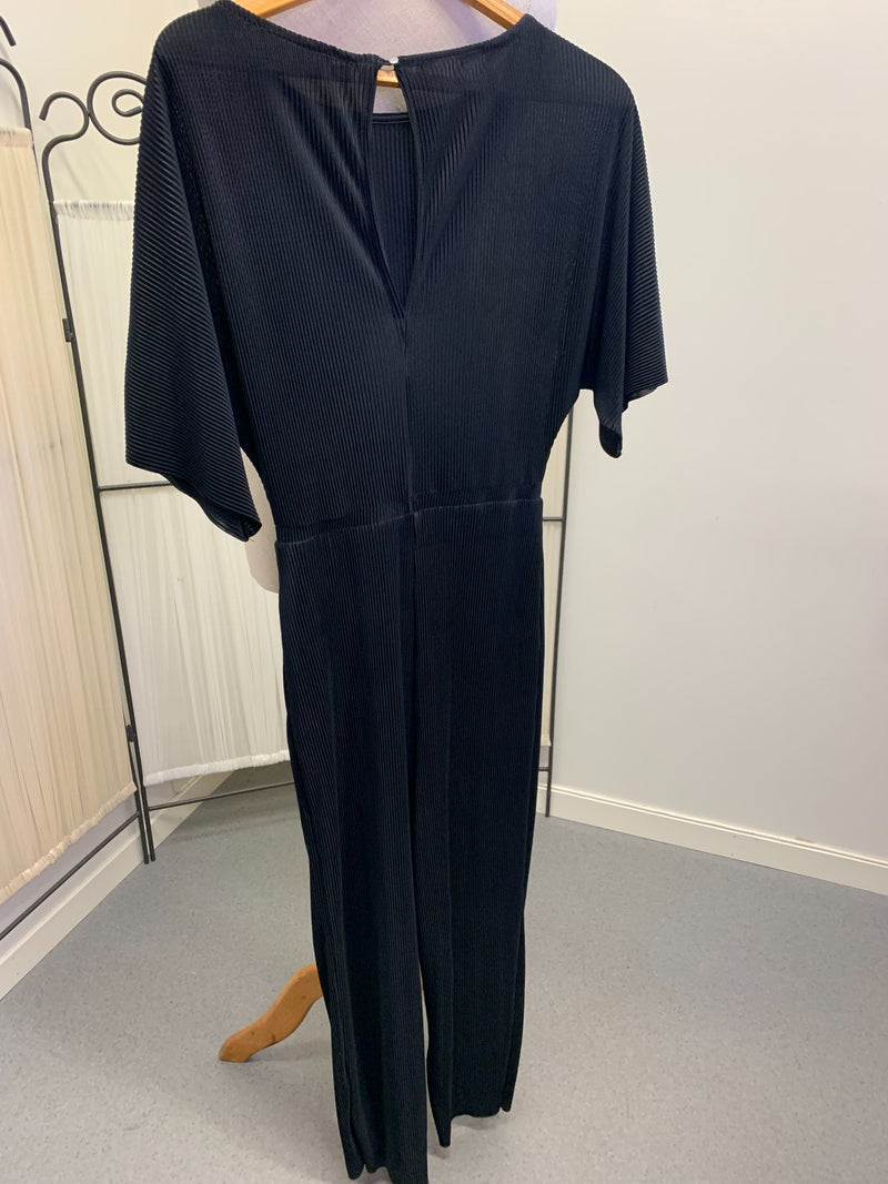 Arabella overall från Guido Maria Kretschmer for About You - 2