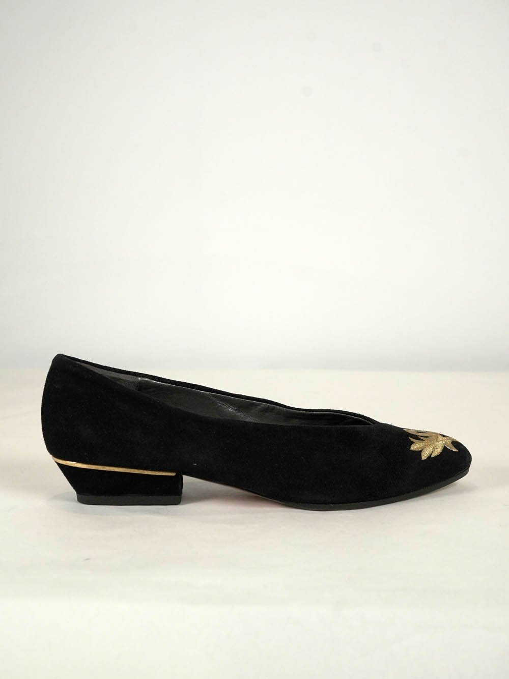 VINTAGE Black Suede Flats EU 39.5