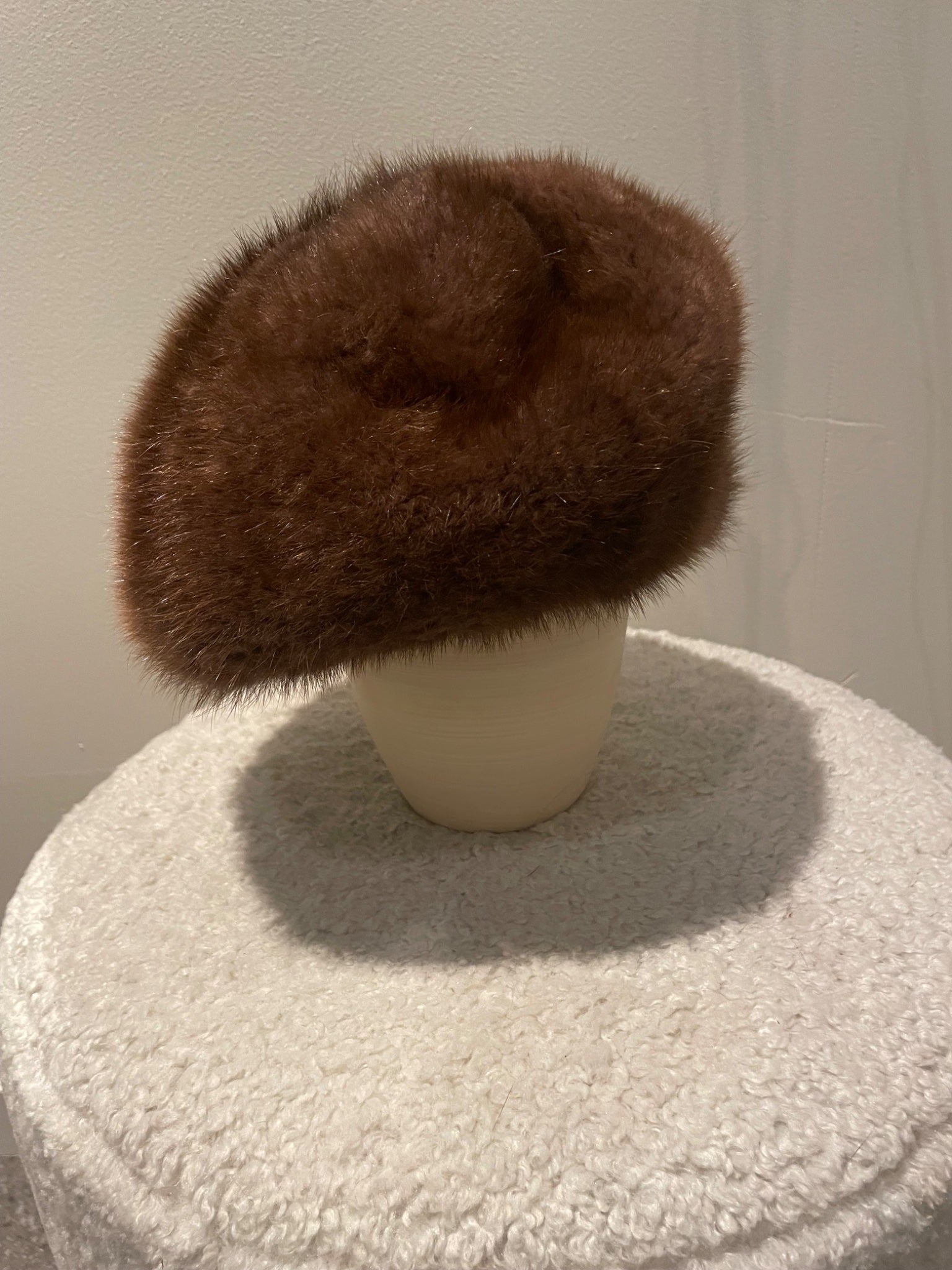 Pälsmössa i äkta mink, brun, stl M