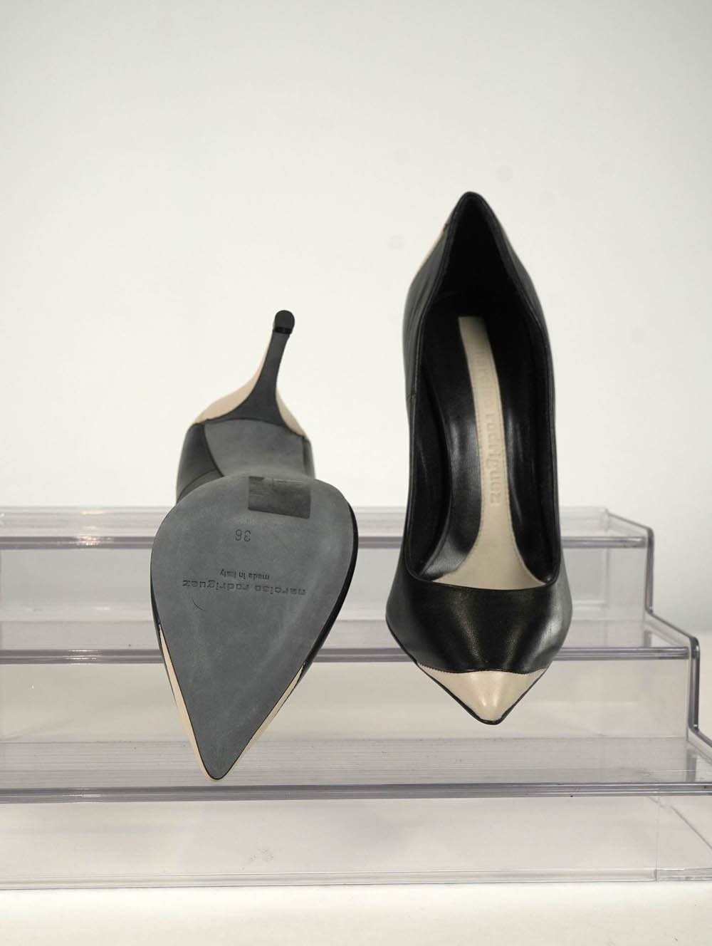 NARCISO RODRIGUEZ Beige Black Pump EU 36