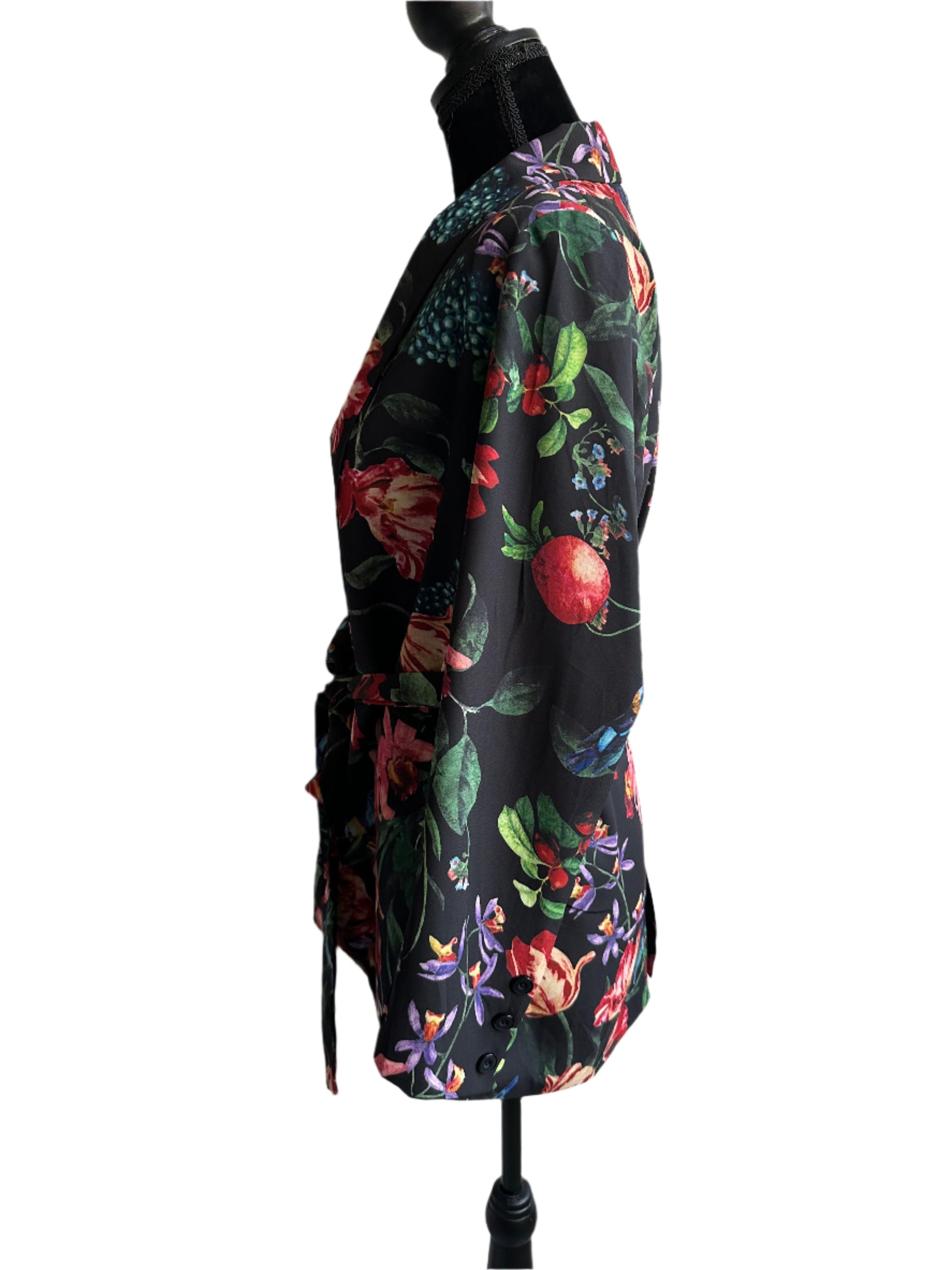 By Malina / 36 / Blazer
