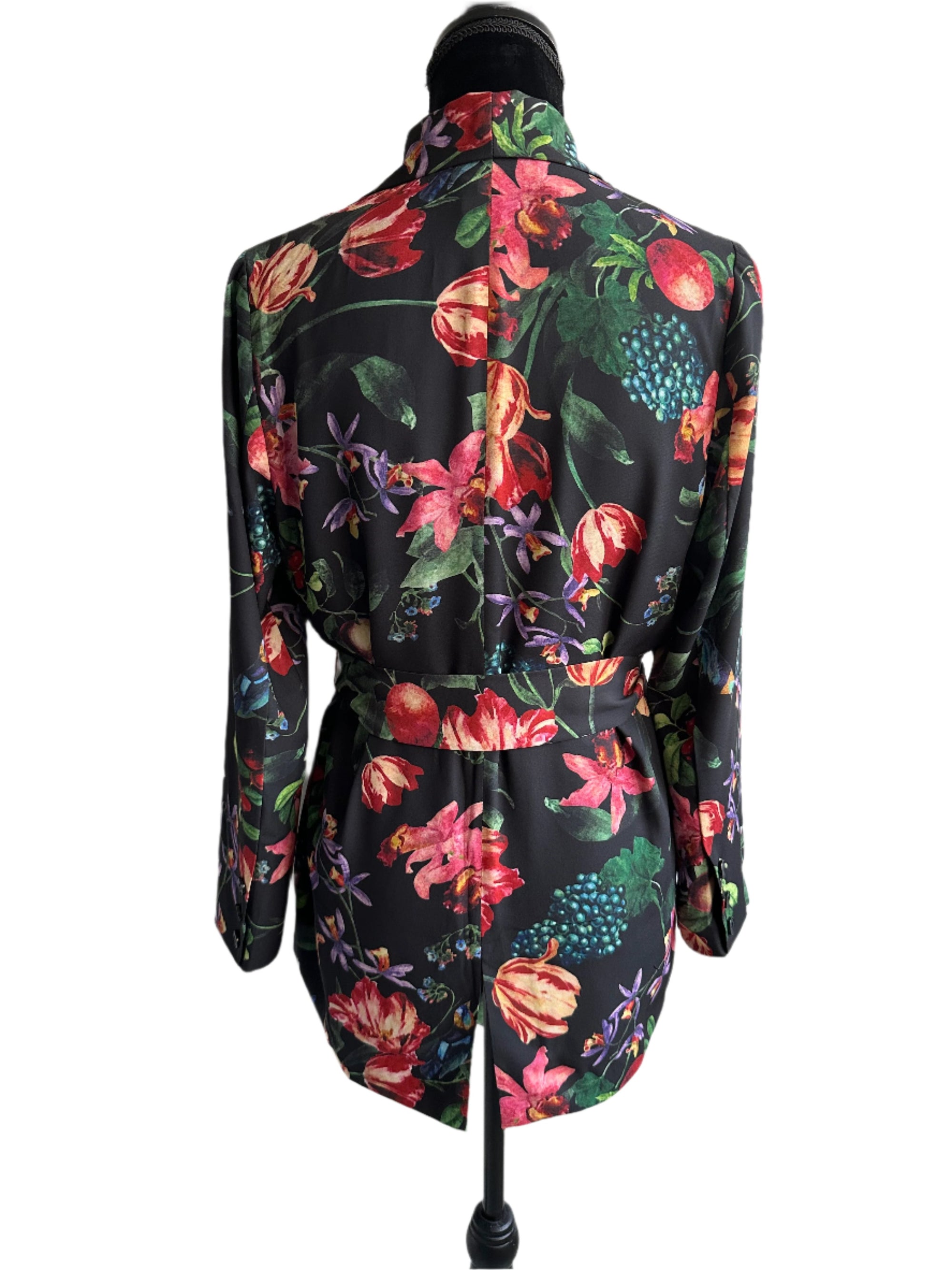 By Malina / 36 / Blazer