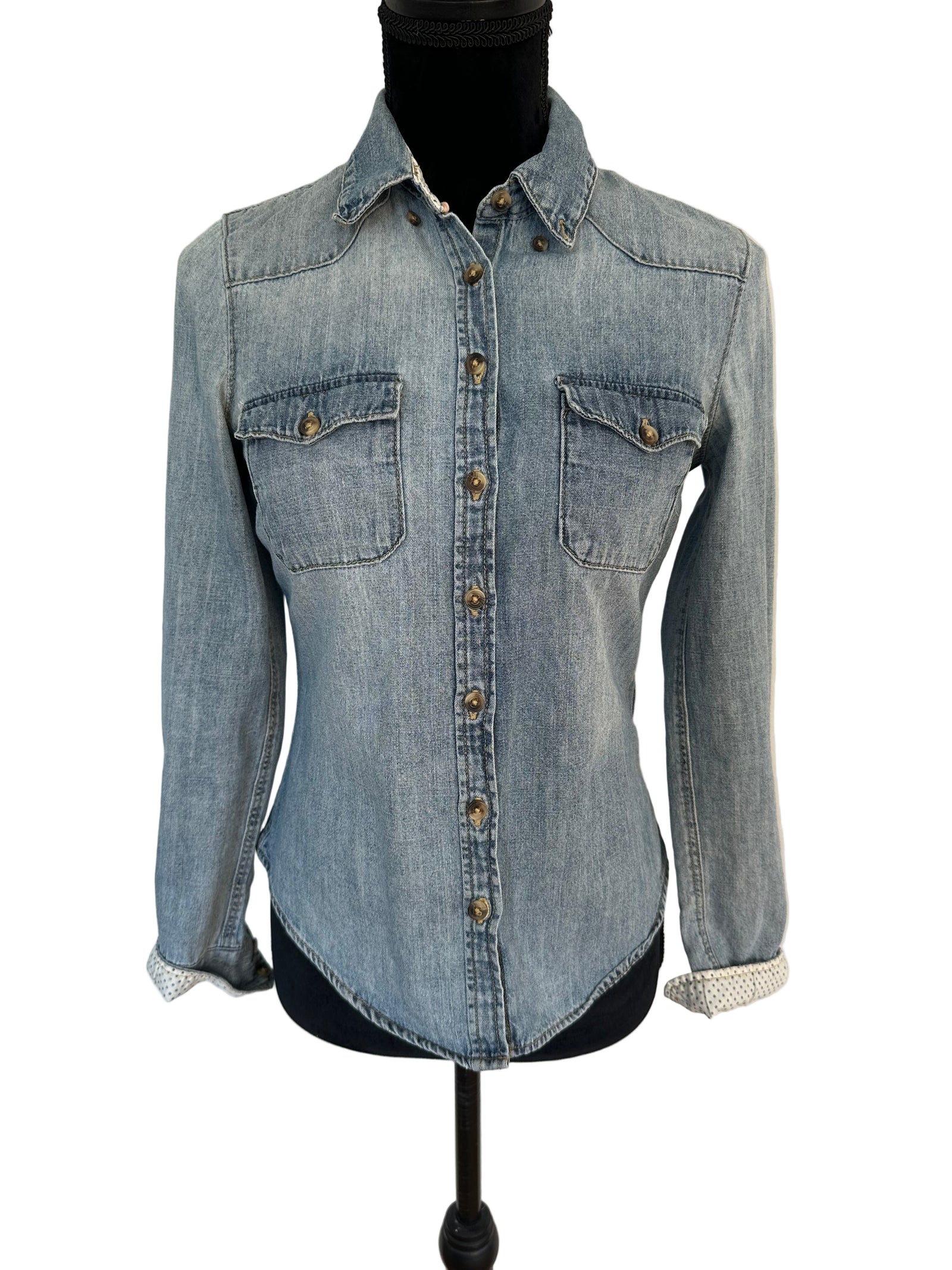 H&M / 34 / Jeansskjorta