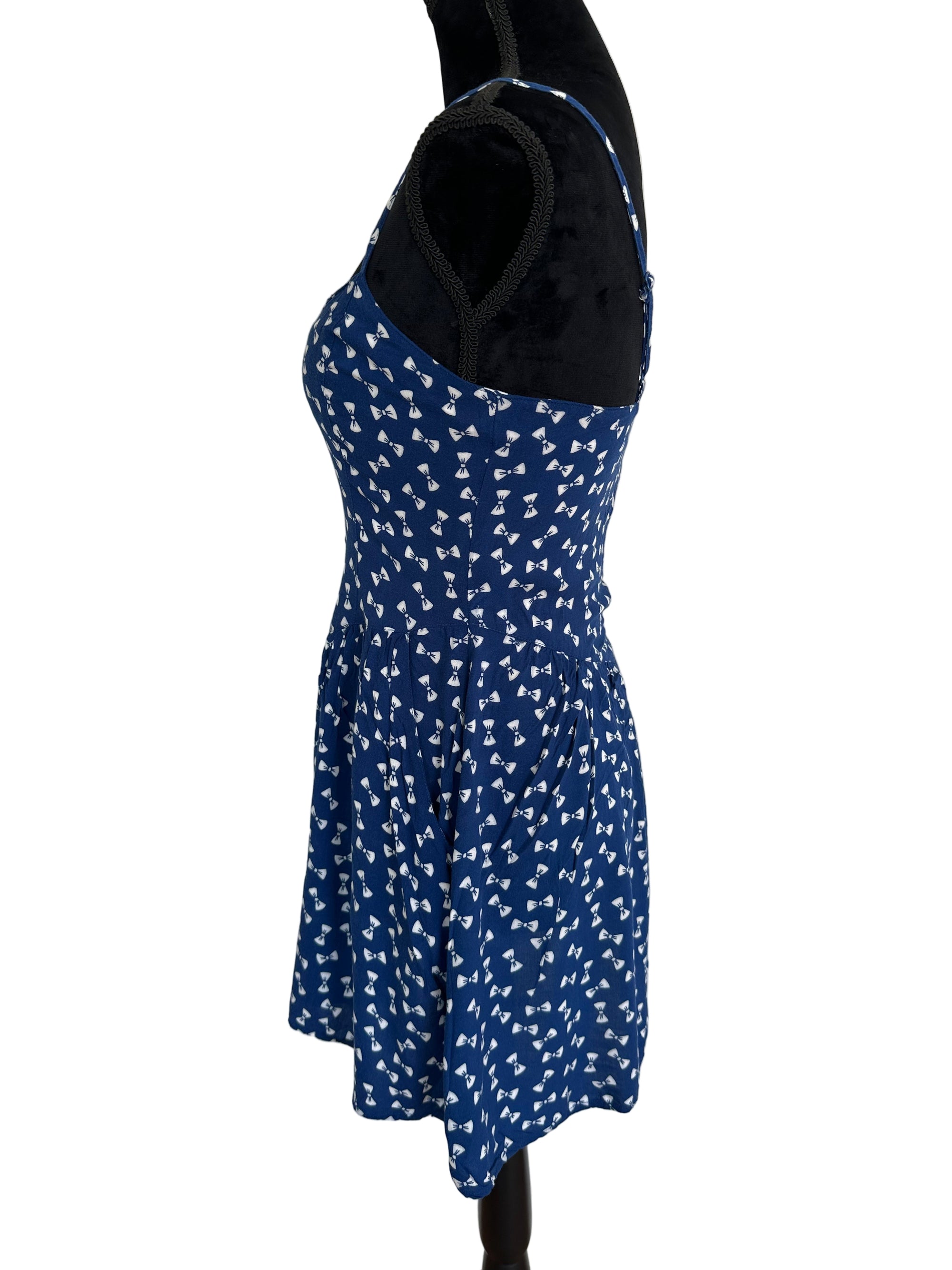 H&M / 34 / Dress