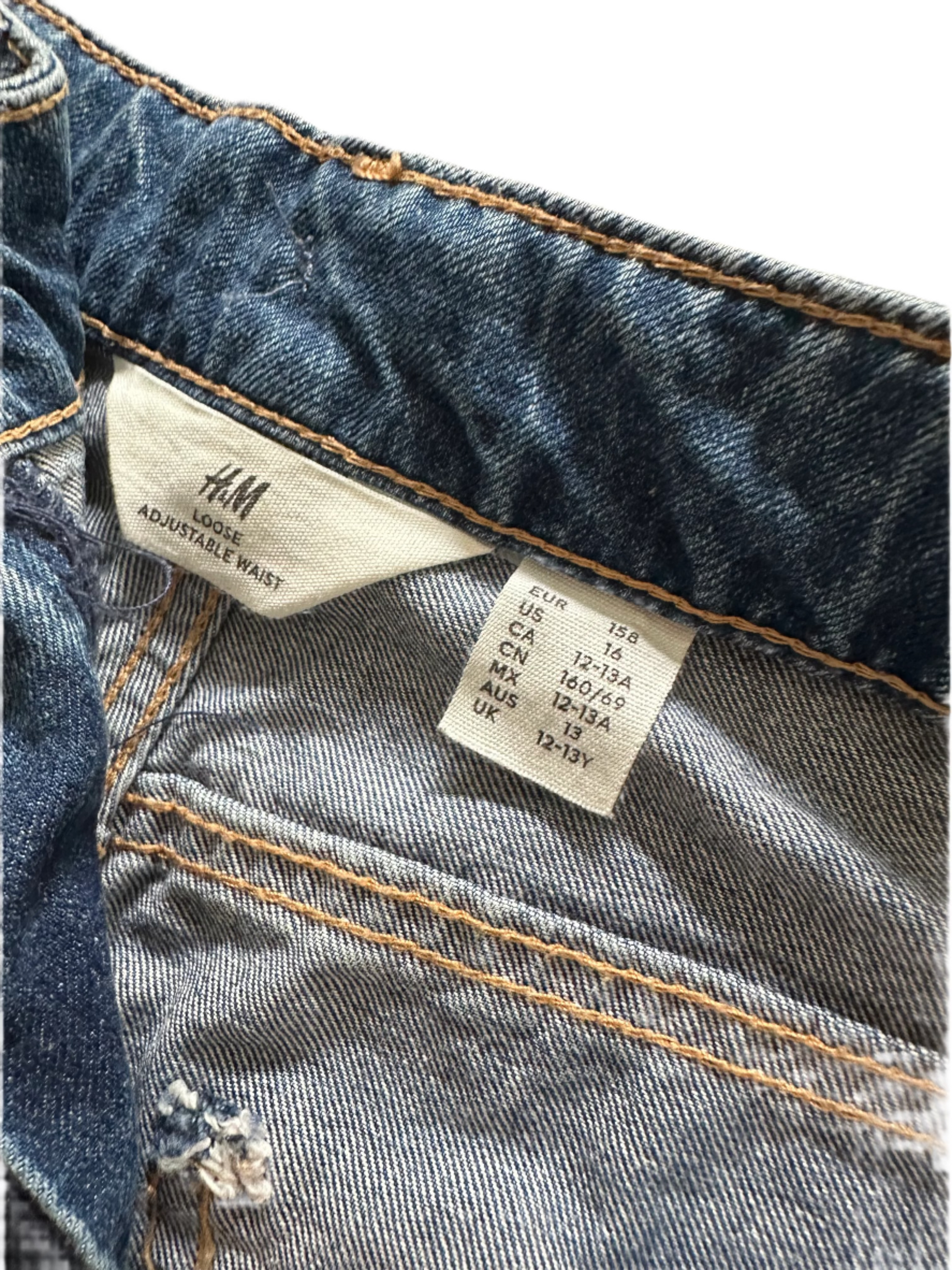 H&M / 158 / Jeansshorts